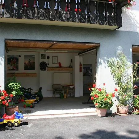 Gaestehaus Berger - Priglhof Penzion Treffen